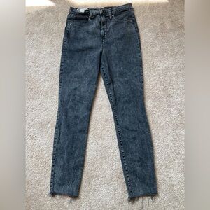 GAP Black Wash True Skinny Ankle Sky High Jeans